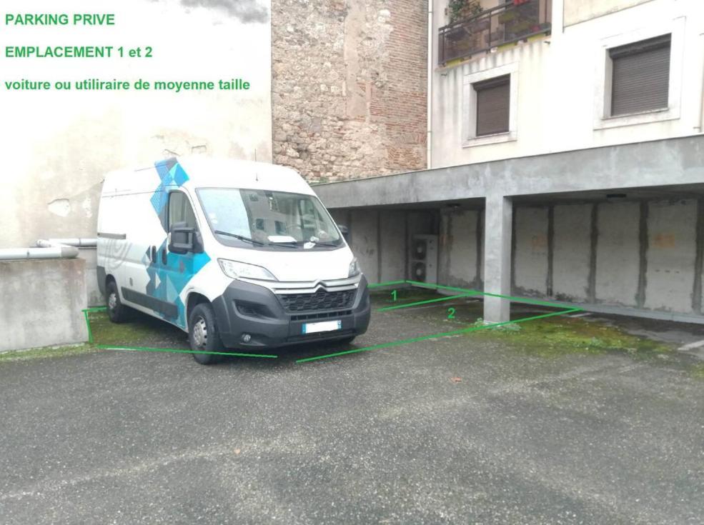 Loft Centre Parking Agen